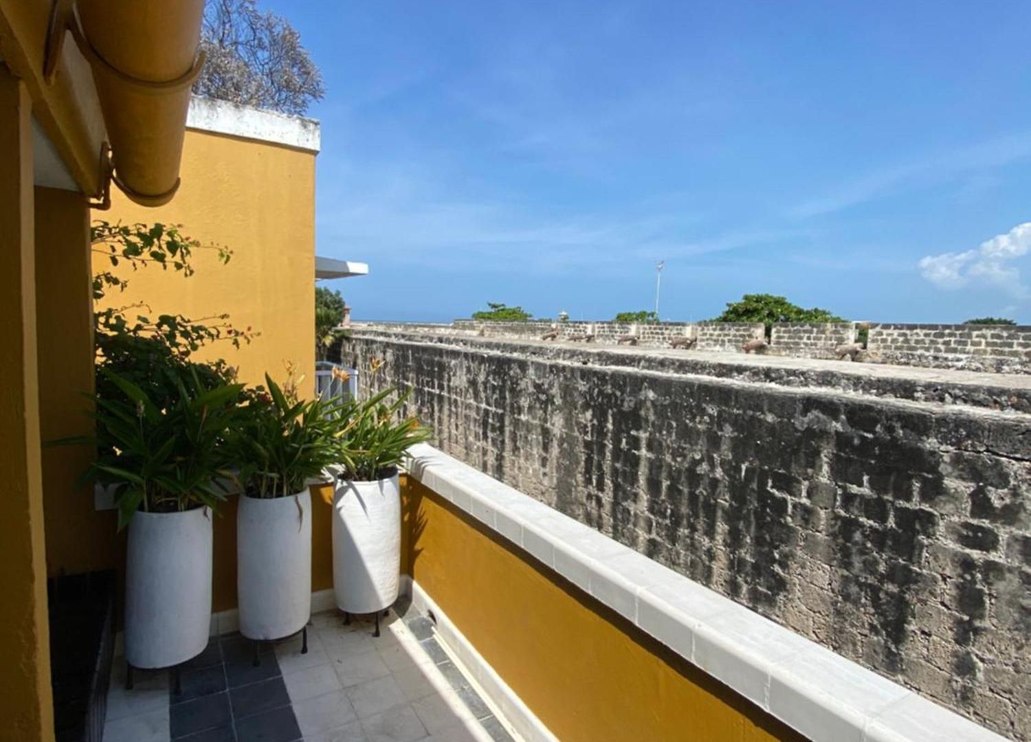 Duplex Vista Al Mar Y Murallas Nuevo En La Ciudad Amurallada * Cartagena
