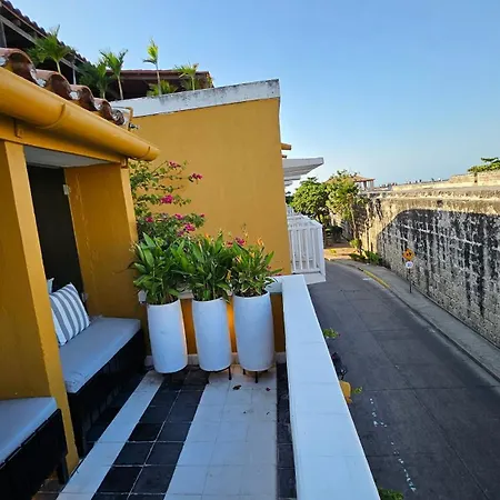 Apartamento Duplex Vista Al Mar Y Murallas Nuevo En La Ciudad Amurallada Apartamento Cartagena