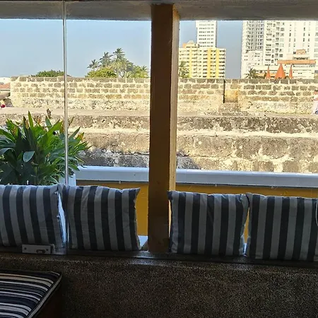 Apartamento Duplex Vista Al Mar Y Murallas Nuevo En La Ciudad Amurallada Apartamento *