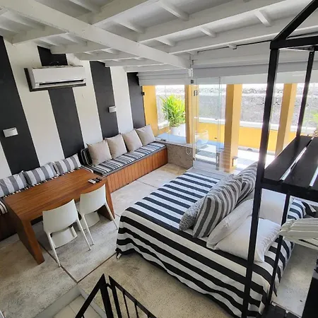 Apartamento Apartamento Duplex Vista Al Mar Y Murallas Nuevo En La Ciudad Amurallada *