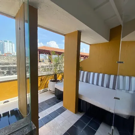 Apartamento Duplex Vista Al Mar Y Murallas Nuevo En La Ciudad Amurallada Apartamento