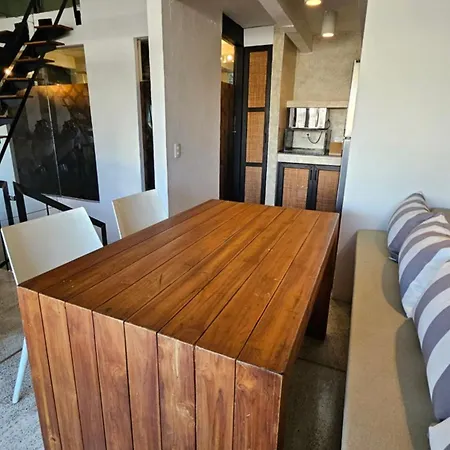 Apartamento Duplex Vista Al Mar Y Murallas Nuevo En La Ciudad Amurallada